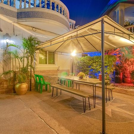 RATANA VILLA - PATTAYA HOLIDAY HOUSE WALKING STREET 7 bedrooms Buitenkant foto