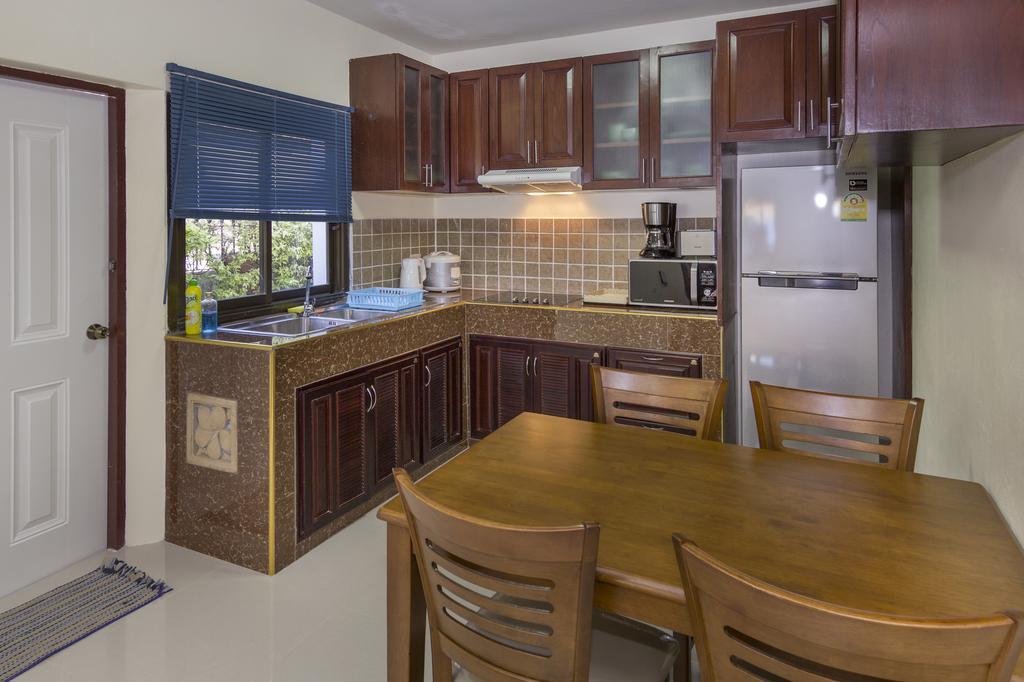 RATANA VILLA - PATTAYA HOLIDAY HOUSE WALKING STREET 7 bedrooms Buitenkant foto