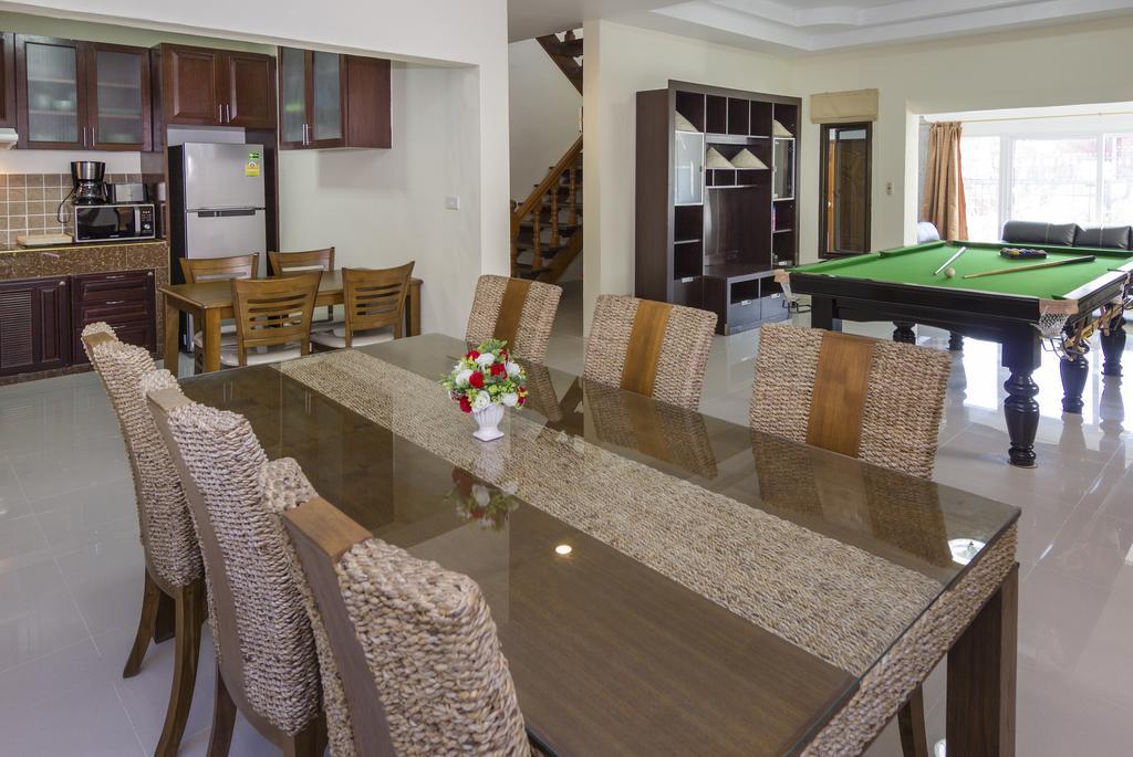 RATANA VILLA - PATTAYA HOLIDAY HOUSE WALKING STREET 7 bedrooms Buitenkant foto
